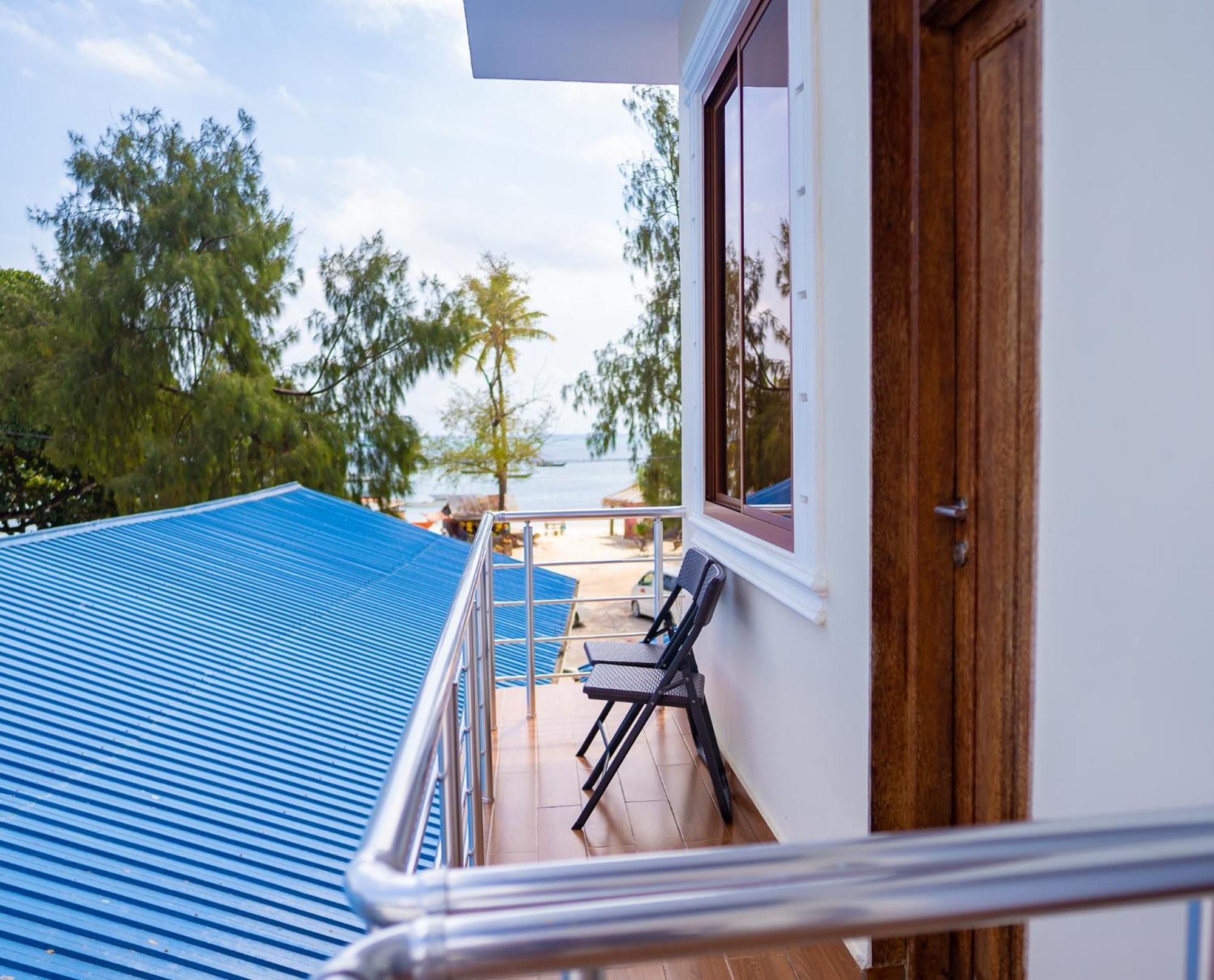 Aurora Beach Hotel Nungwi Ngoại thất bức ảnh