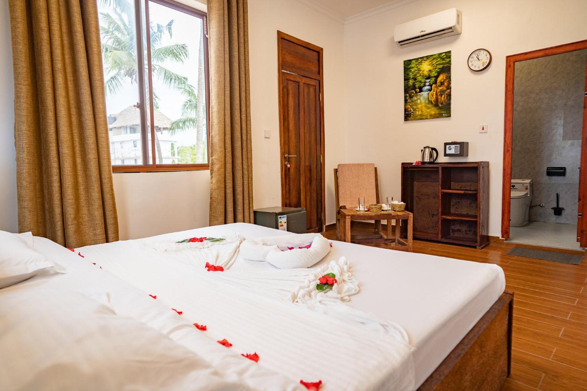 Aurora Beach Hotel Nungwi Ngoại thất bức ảnh