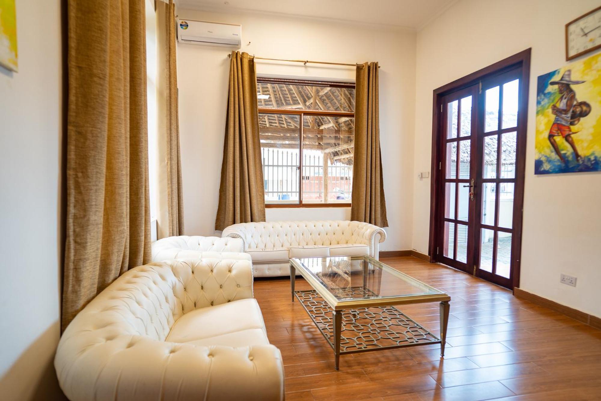 Aurora Beach Hotel Nungwi Ngoại thất bức ảnh